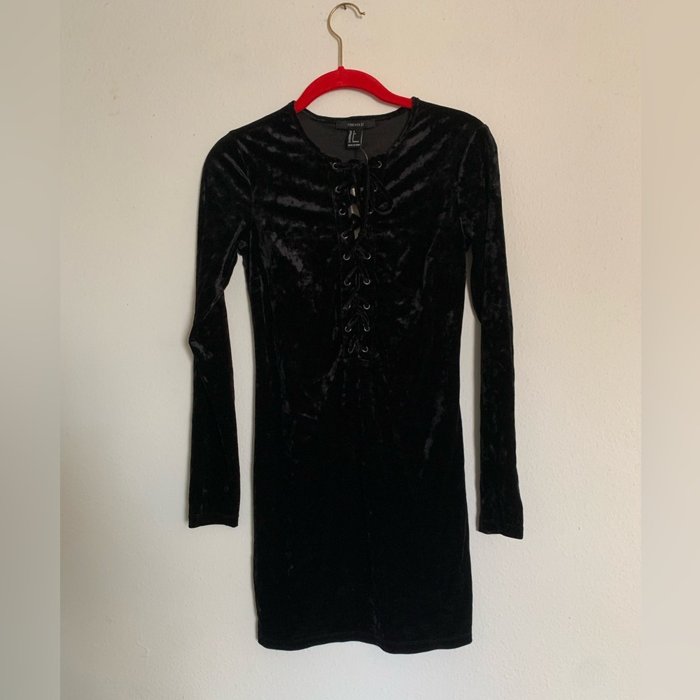 Forever 21 Velvet lace bodycon dress